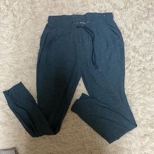 old navy active breath on blue joggers size small womens